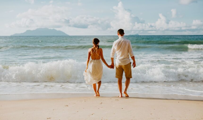 Kenya Honeymoon Itinerary 2026: Best Safari and Beach Destinations for Couples